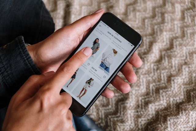 Online store on a phone