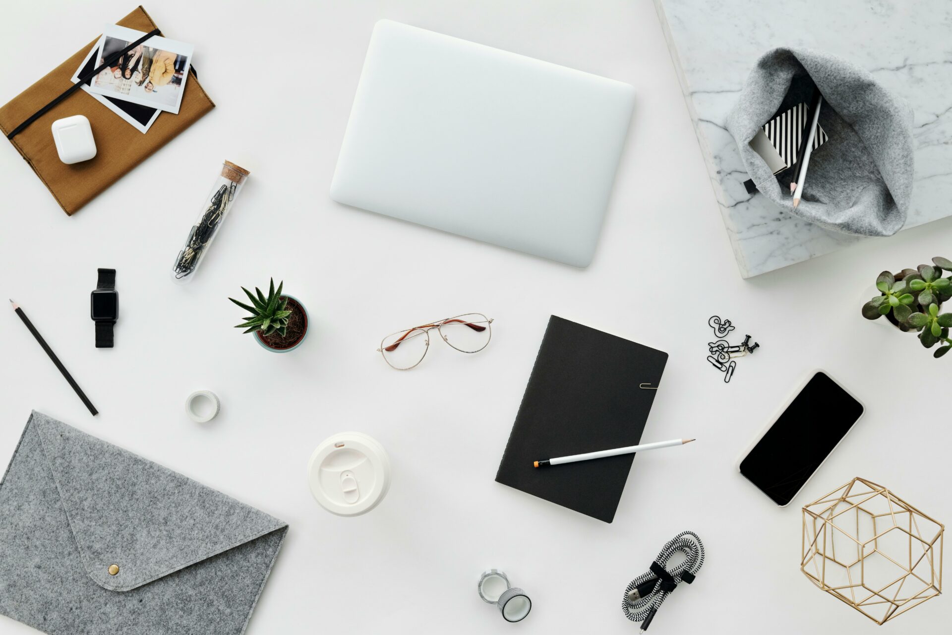 Common stationary spread out on a desk